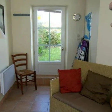Σπίτι διακοπών Charmante Maison Pres Sentier Cotier, A 500m, Wi-fi, Animaux Ok, Terrasse, 2 Pers - Fr-1-418-252 Locmaria